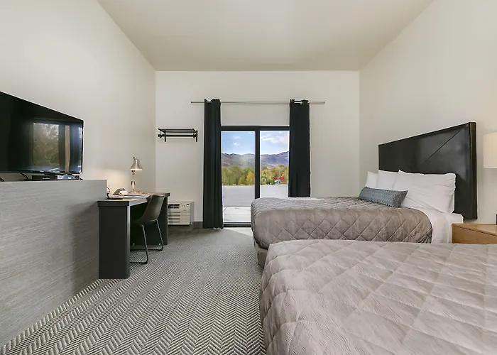 Silver Creek Hotel